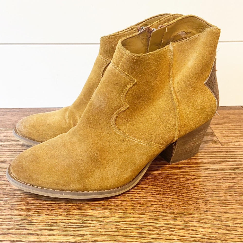 Marc Fisher | Leather Ankle side zip booties 8.5